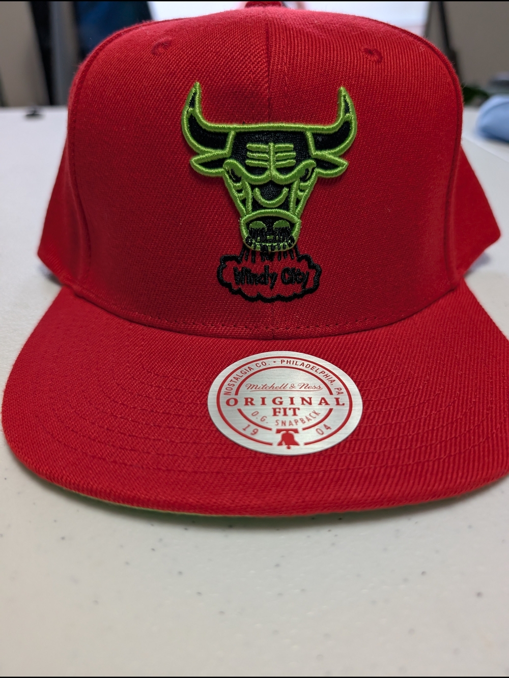 Mitchell & Ness Red Chicago Bulls Neon Green Logo Snapback Hat